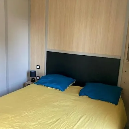 Cottage 4/5 Pers Jullouville-les-Pins Buitenkant foto